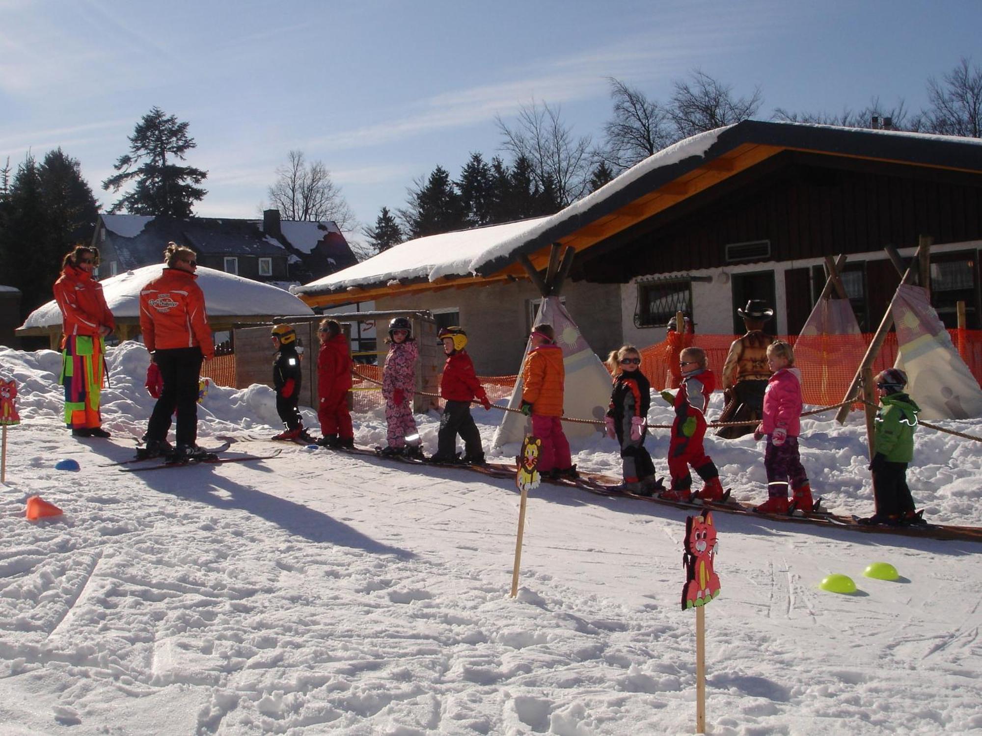 Cozy Holiday Home With Wifi In Hochsauerland Elpe エクステリア 写真