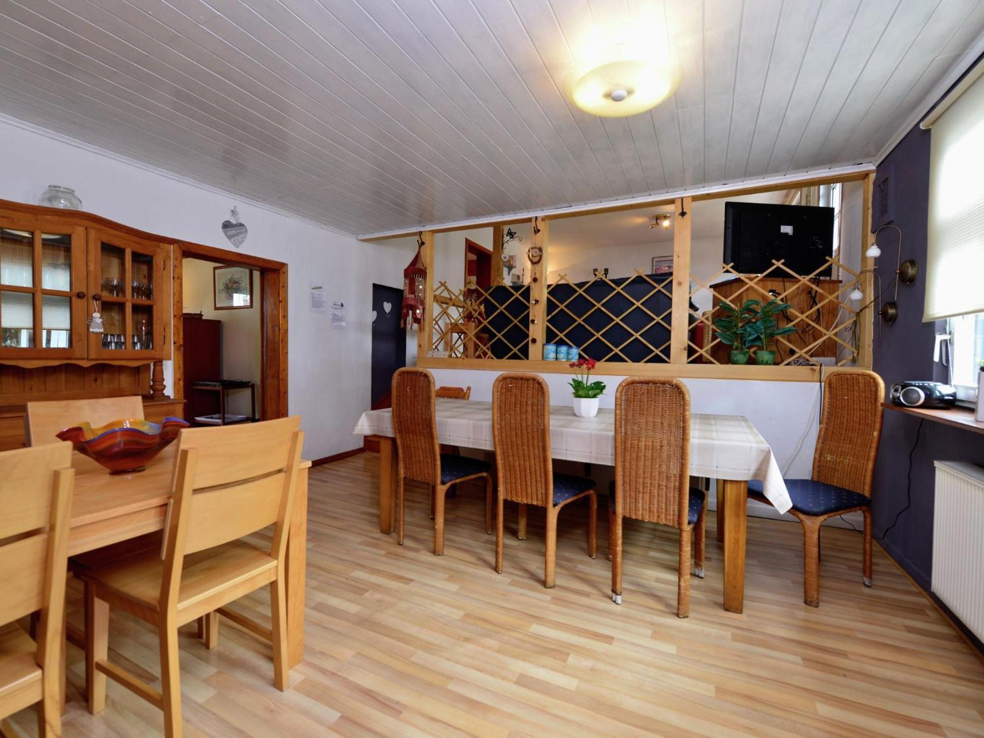 Cozy Holiday Home With Wifi In Hochsauerland Elpe エクステリア 写真
